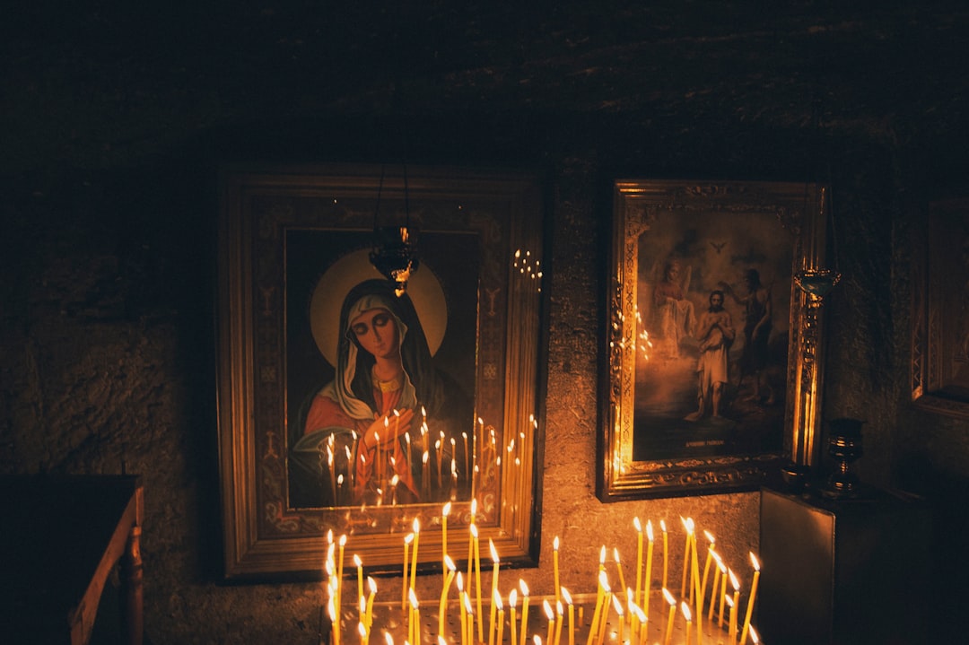 Cele mai frumoase biserici și mănăstiri tradiționale